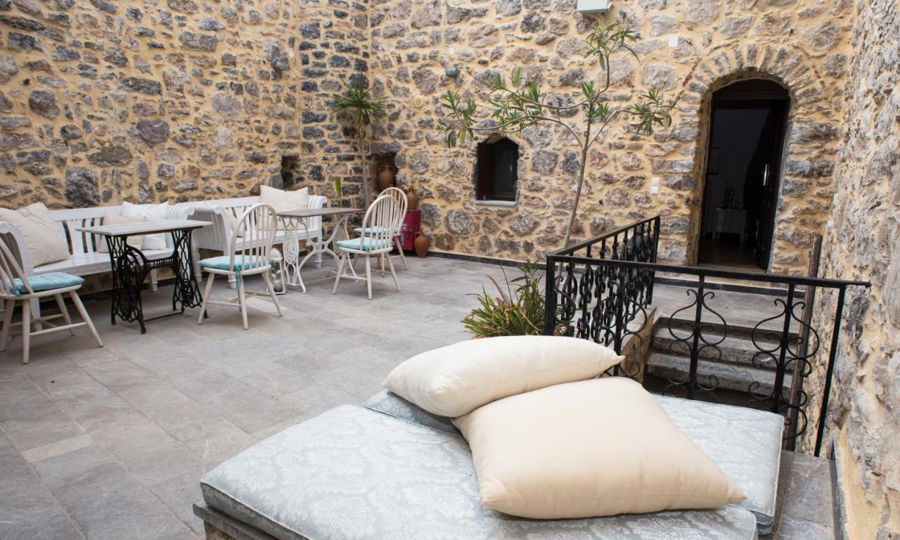 Lida Mary Aparthotel Mesta Exterior photo